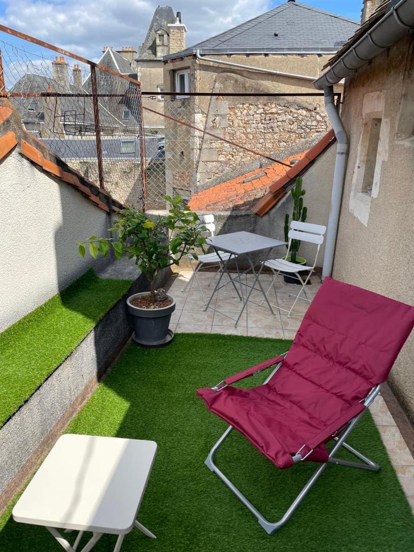 So British ! Appart Atypique Et Sa Petite Terrasse Poitiers Exterior foto
